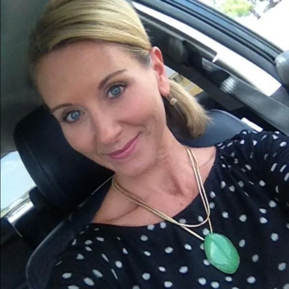 :: S&D Jade Green+Gold Serenity Stone Necklace Retired